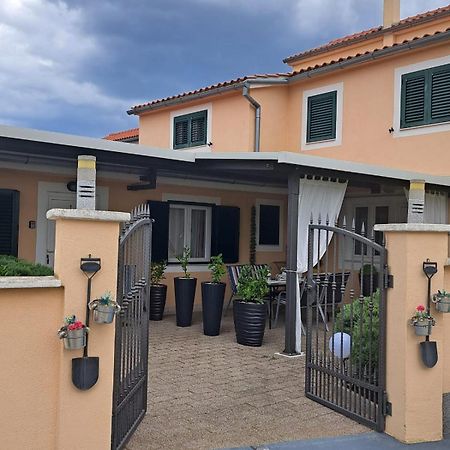 Apartments Andela Skradin Luaran gambar